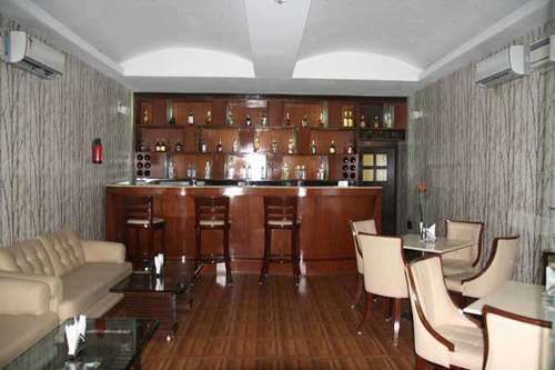 United-21 Grassland Hotell Bagori Eksteriør bilde